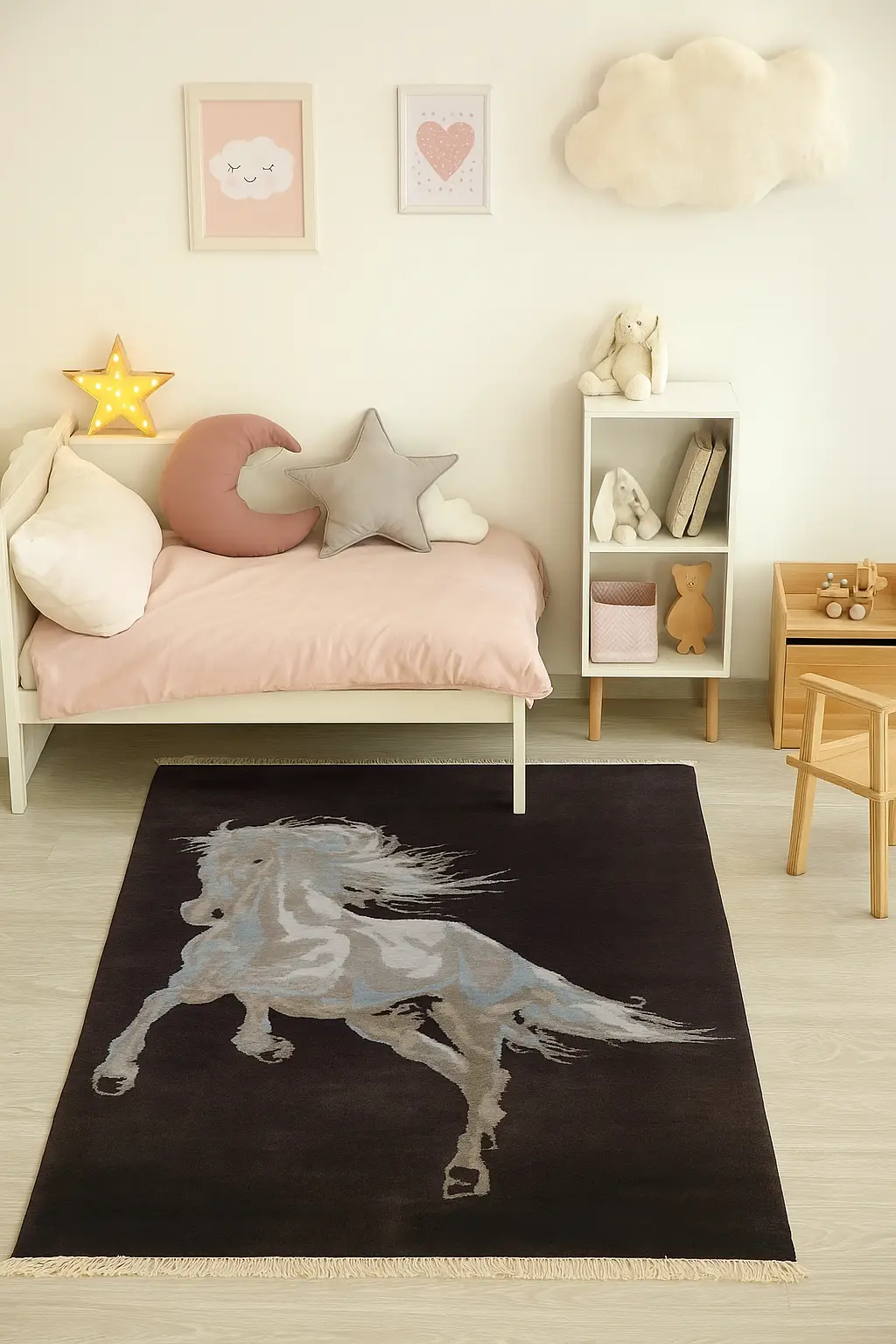 Hand Knotted New Zealand Wool Rug: Stylized Horse Design